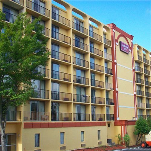 Knights Inn Six Flags Lodge West Esterno foto